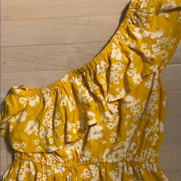 One shoulder dress - Picture 3 of 3